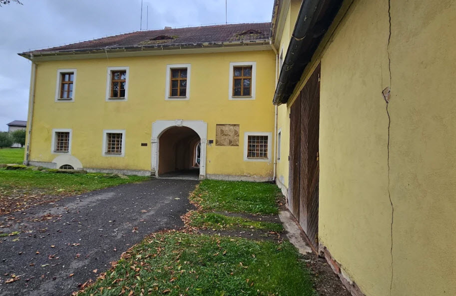 Zámek Ptenín, Czech Republic (Czechia)